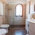 Three-bedroom In Vabriga Casa de Férias *