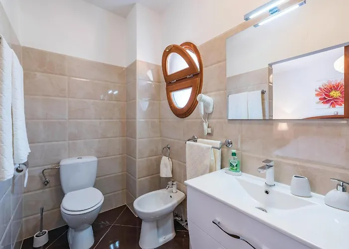 Three-bedroom In Vabriga